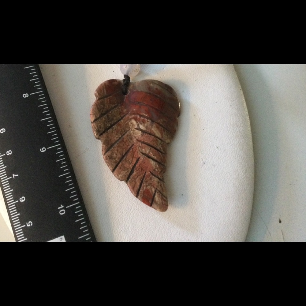 Large Multi-Colored Carved Leaf Agate Purse Tag